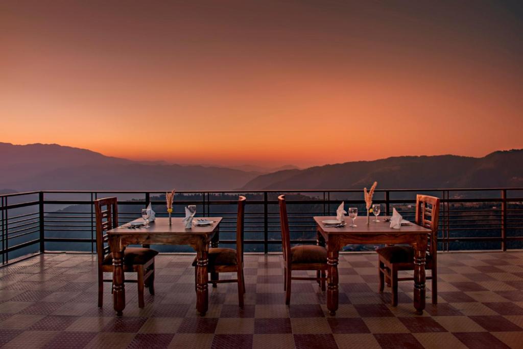 Hotel Vista Elite Chail Exterior foto